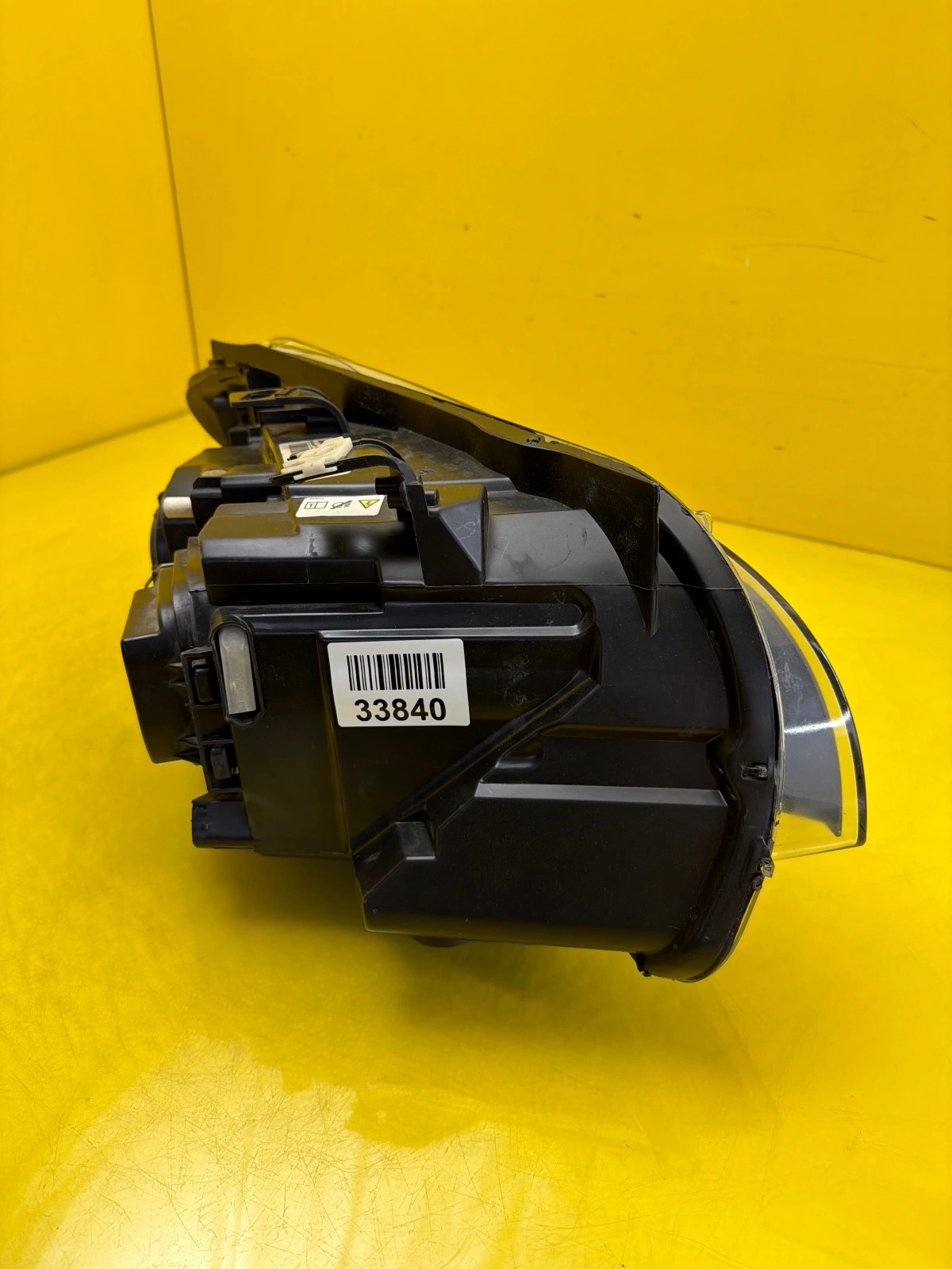 light left front BMW X1 E84 Xenon 2990007-07