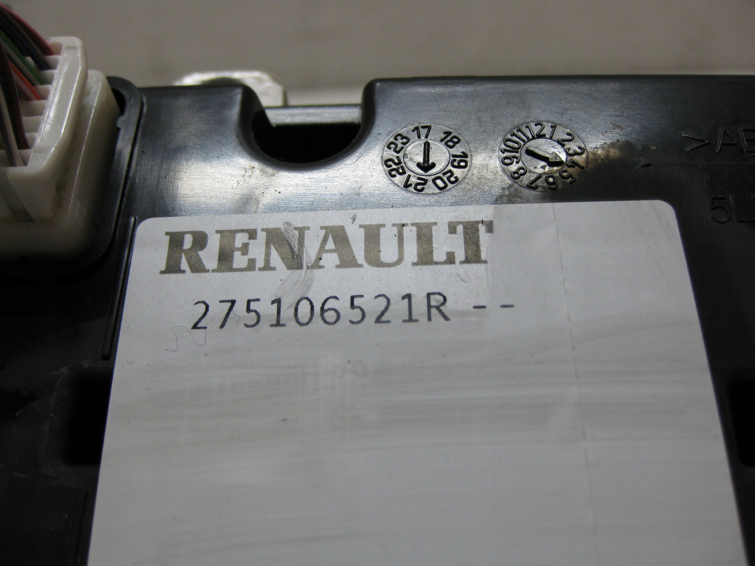 RENAULT MASTER III PANEL switch air conditioning devices 275106521R