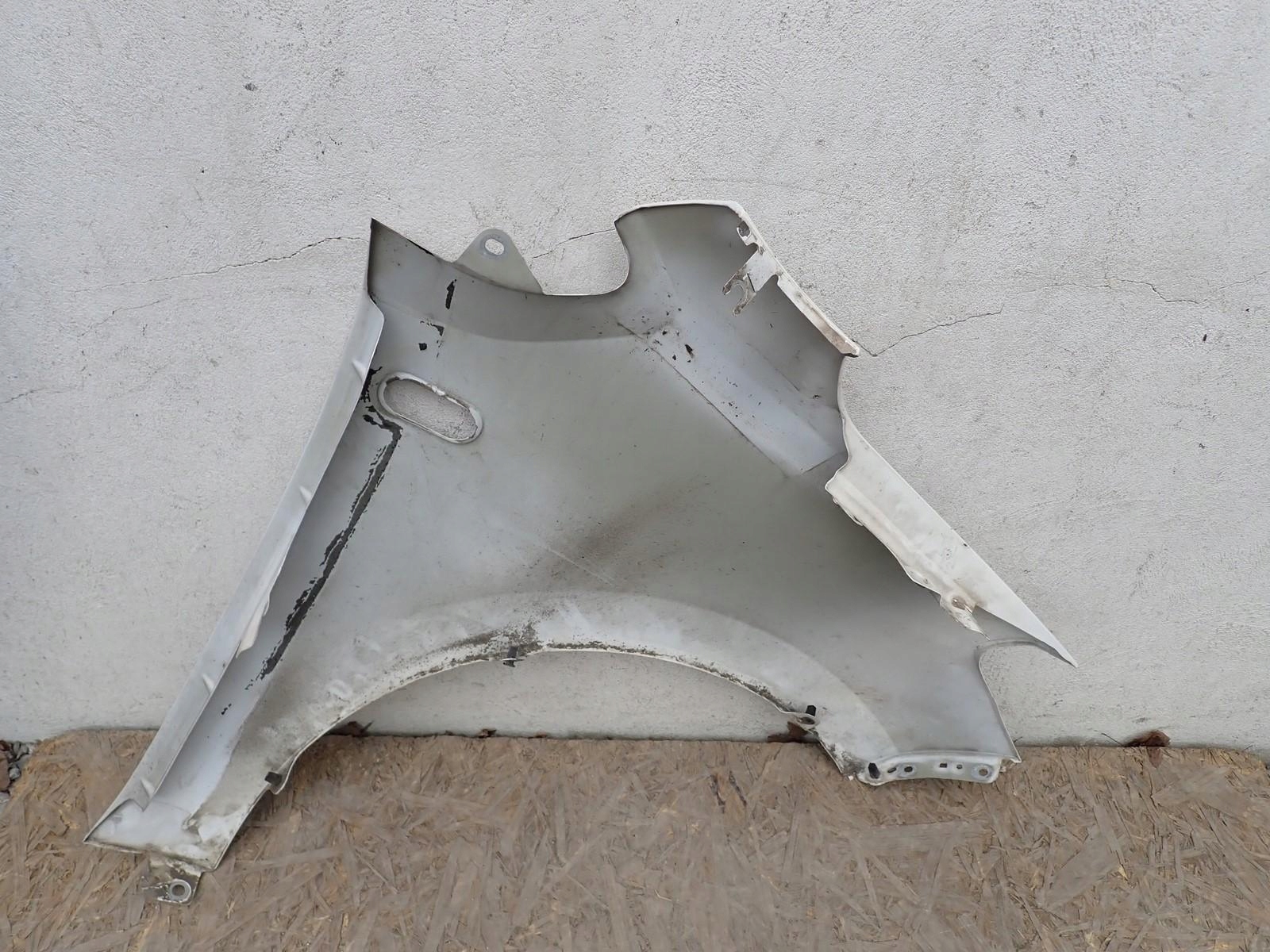 fender left front front VW UP SKODA CITIGO SEAT MII 1S 2011- 1S0821105C