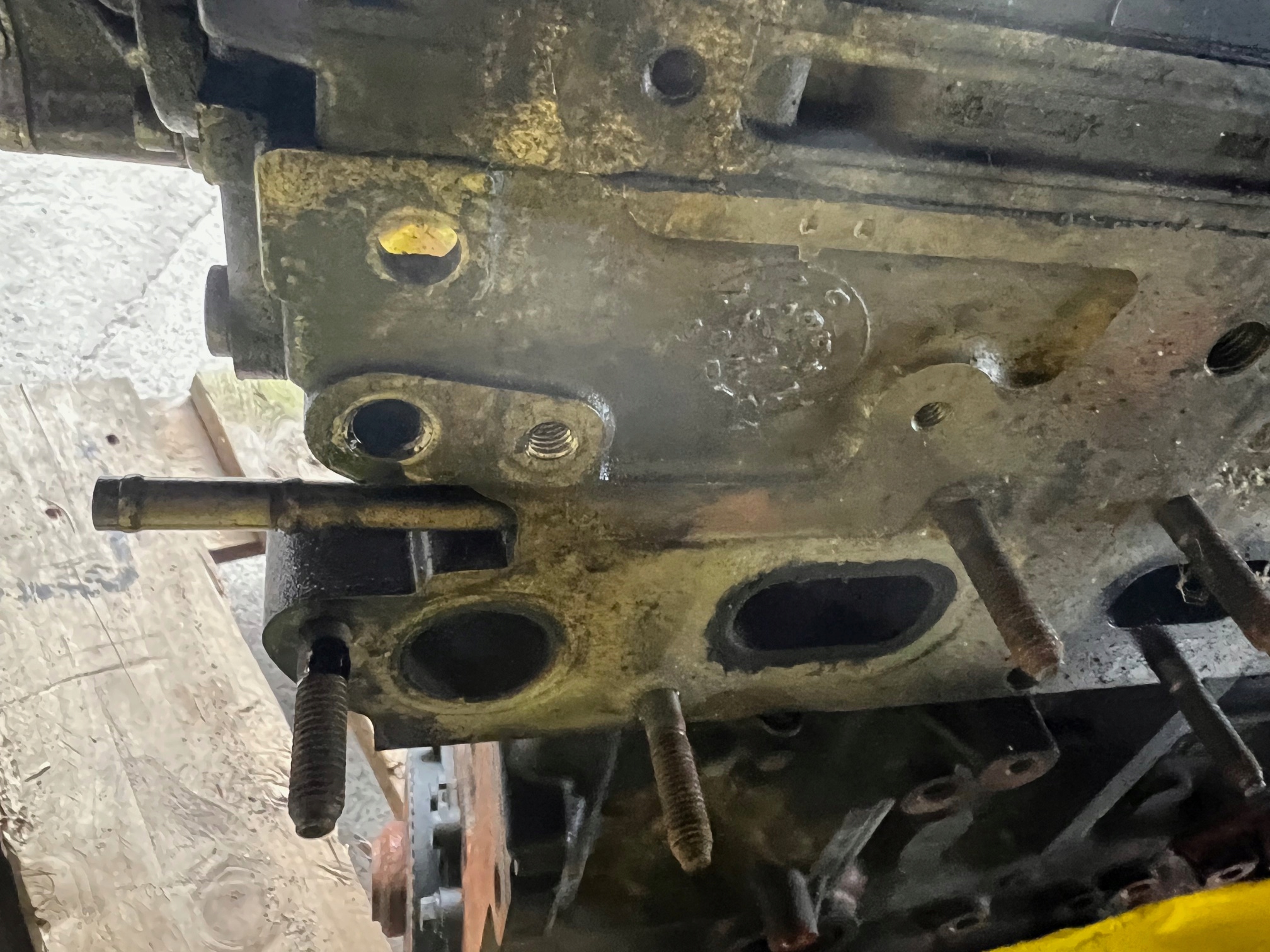 volkswagen oe 03L103373G гбц, головка блока цилиндров