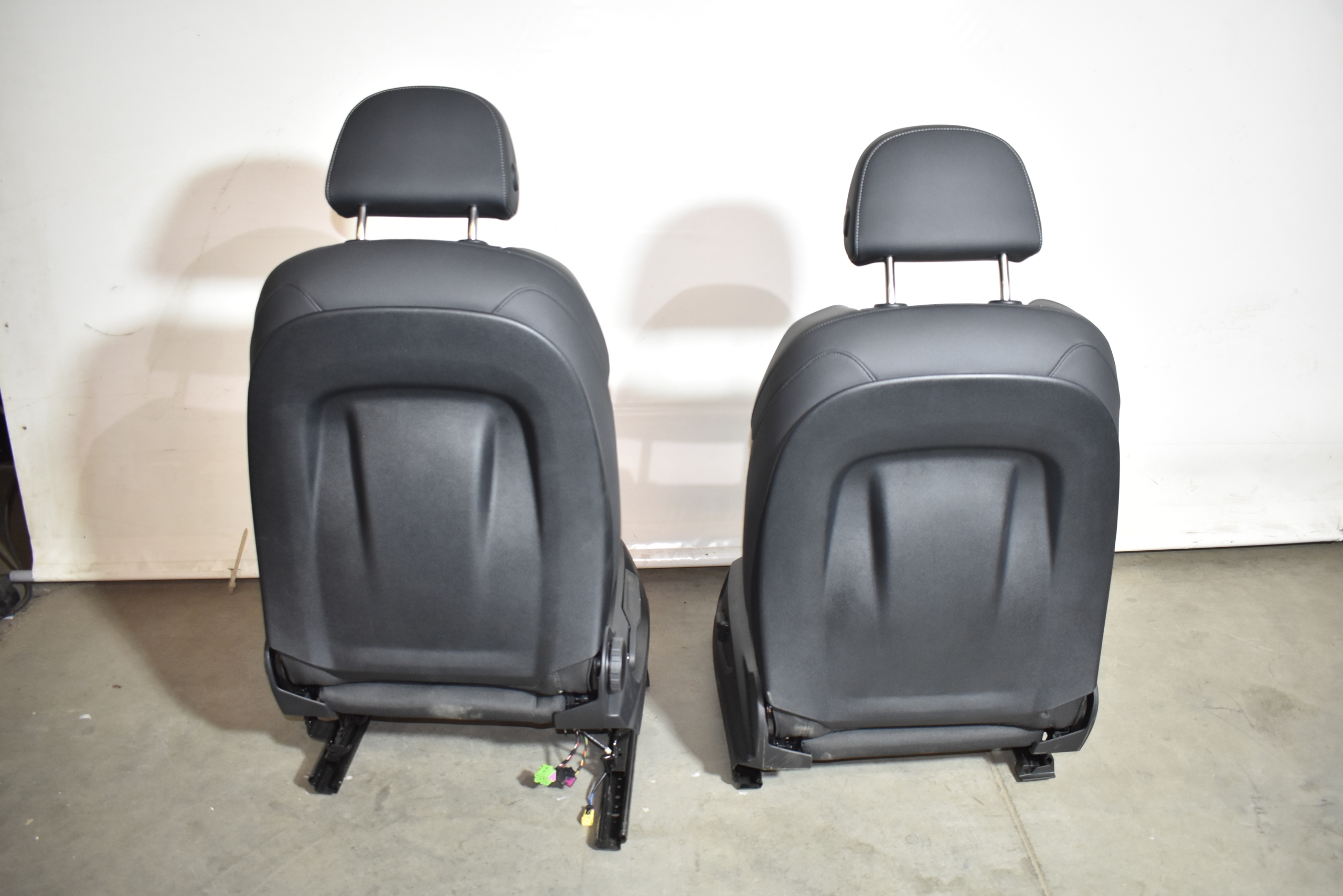 IDEALNE KPL. Seiten Sitz Sitze S-LINE GRZANE AUDI Q5 80A 24R. 1