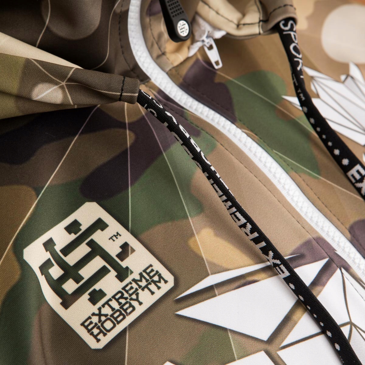 Bluza dresowa SPORTOWA MĘSKA poliestrowa POLSKA M Rodzaj rozpinane z kapturem