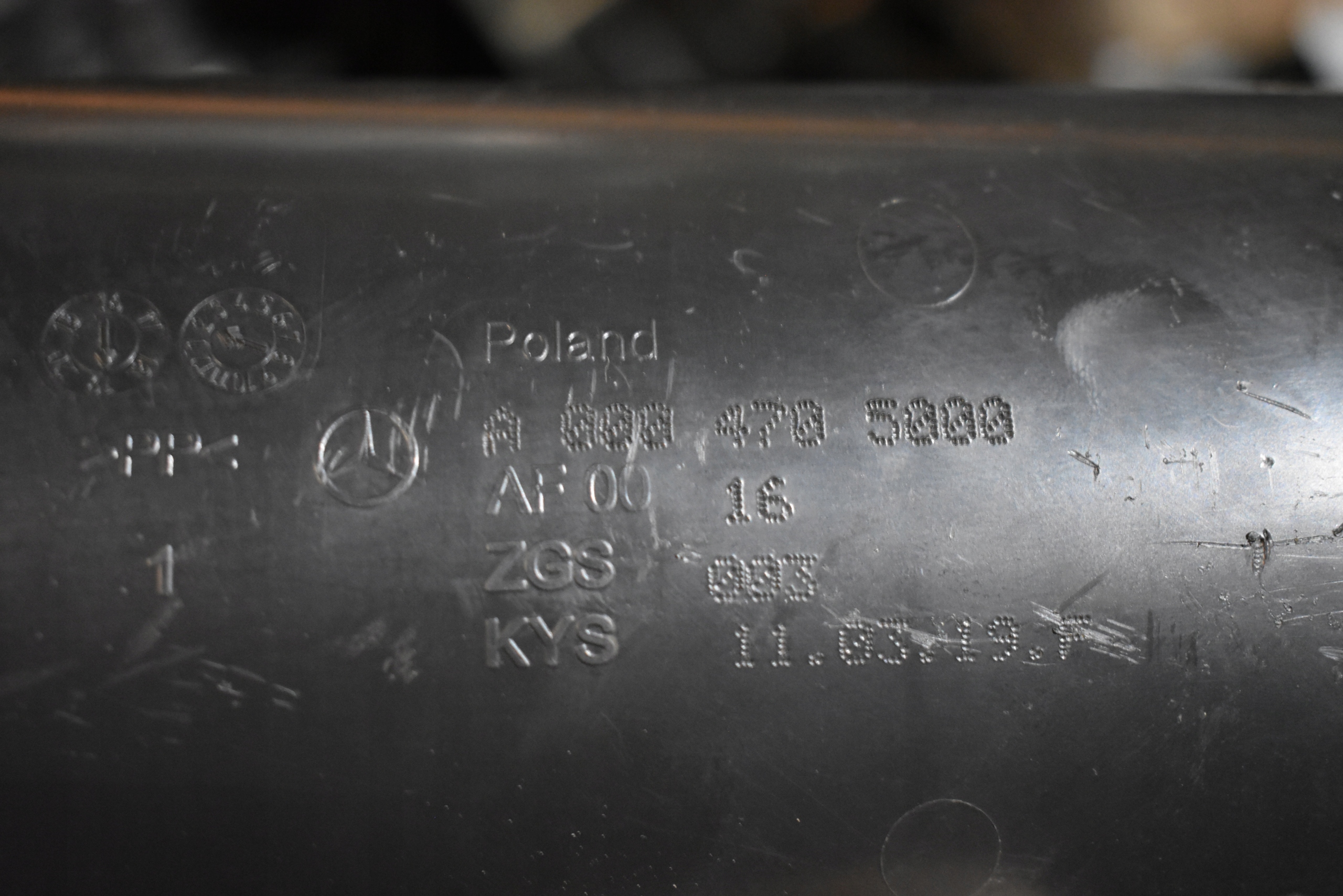perfect condition carbon filter KPL. MERCEDES 1