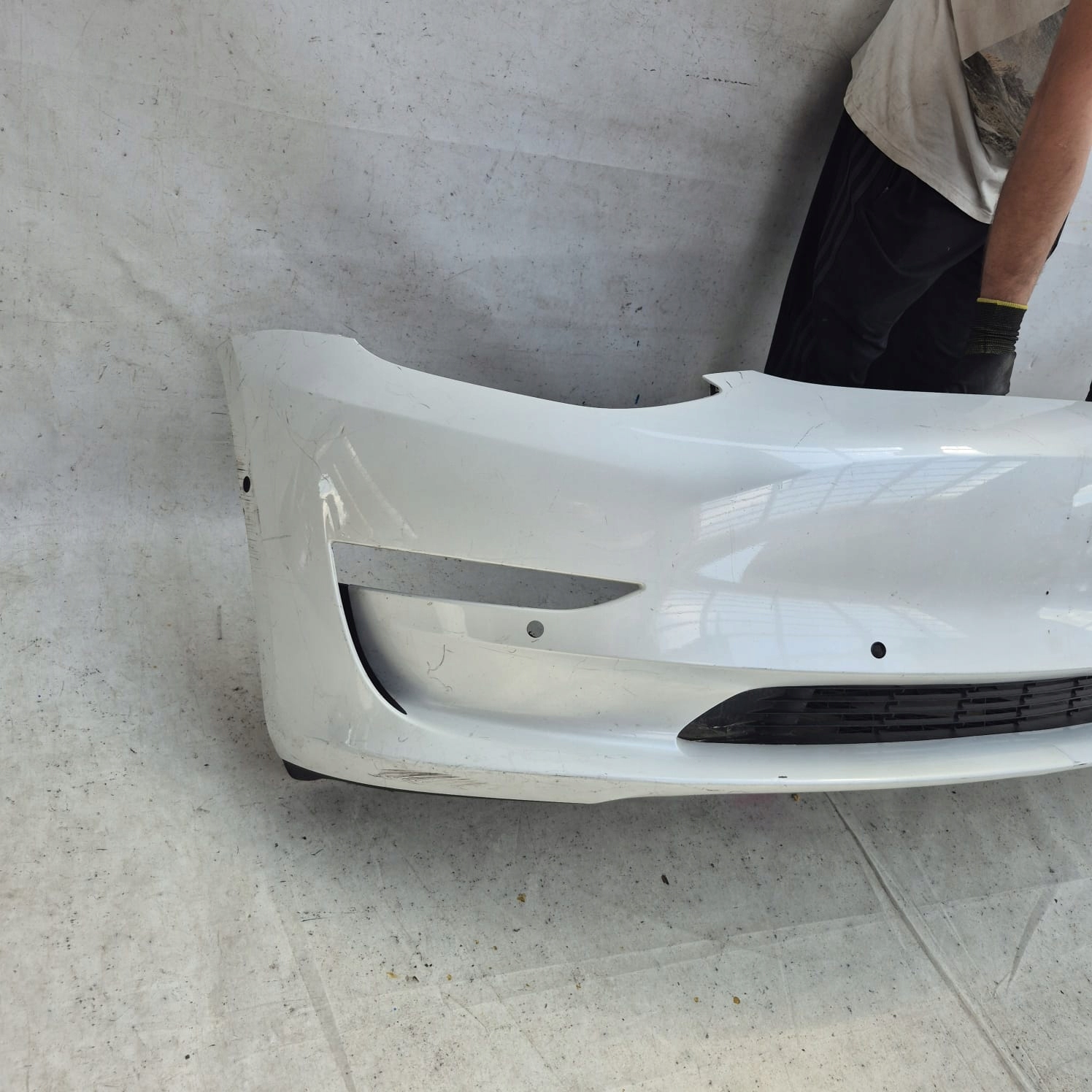 TESLA MODEL 3 17- bumper front front grid cover