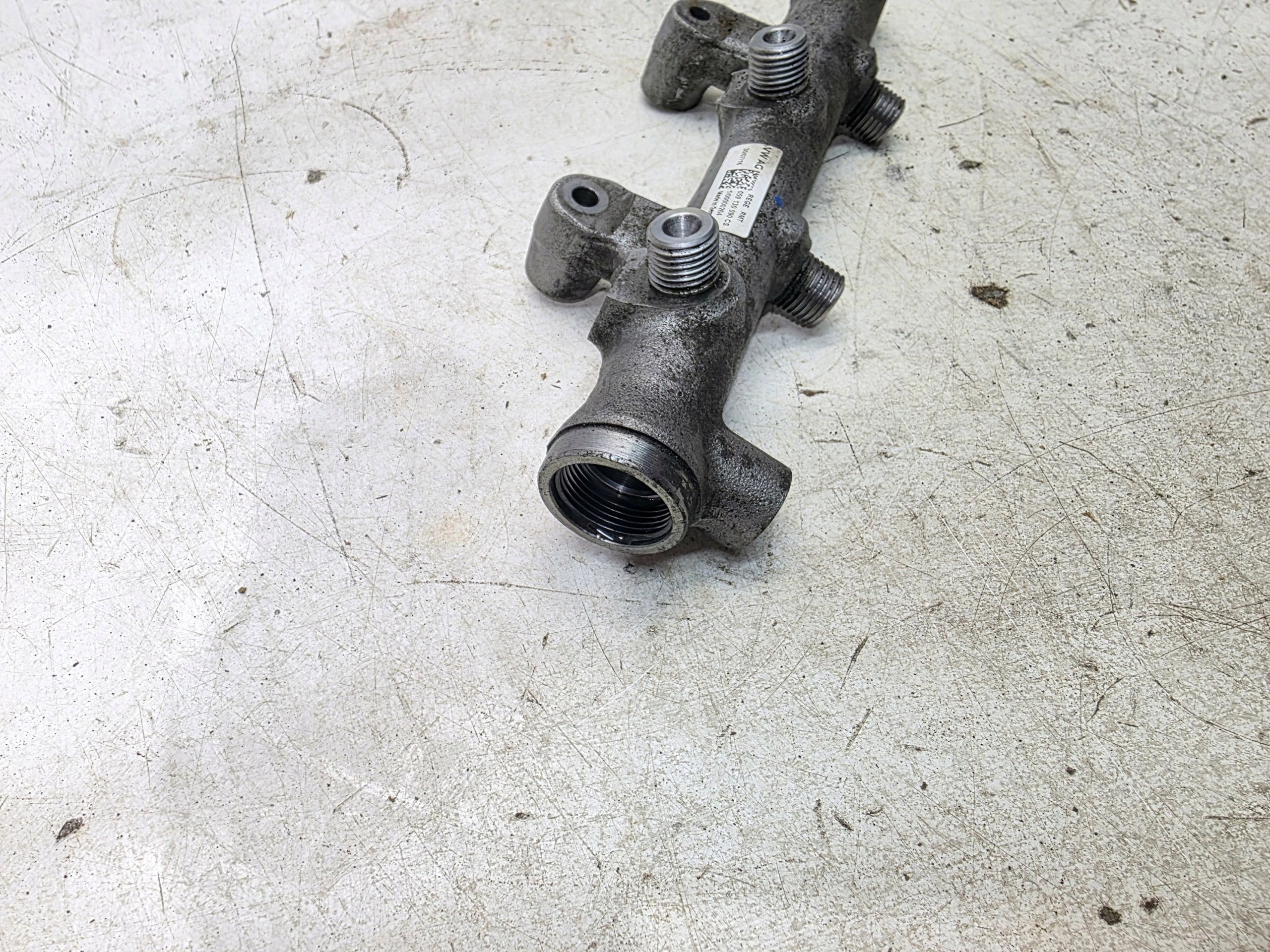 injection ramp AUDI A6 C7 A7 Q7 4M 3.0 TDI CRT 059130089CS