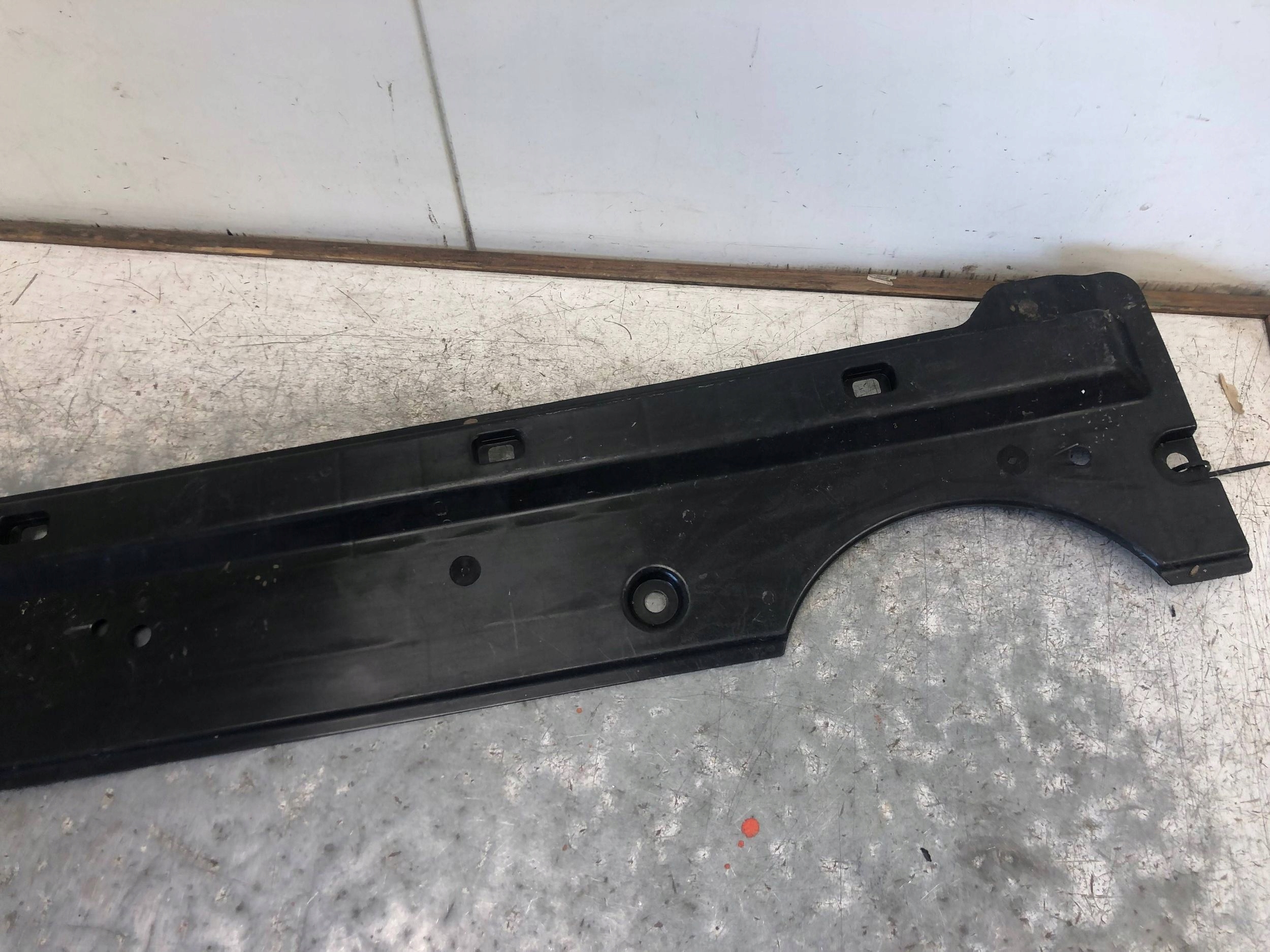 cover chassis left VW ID BUZZ 1N3825529