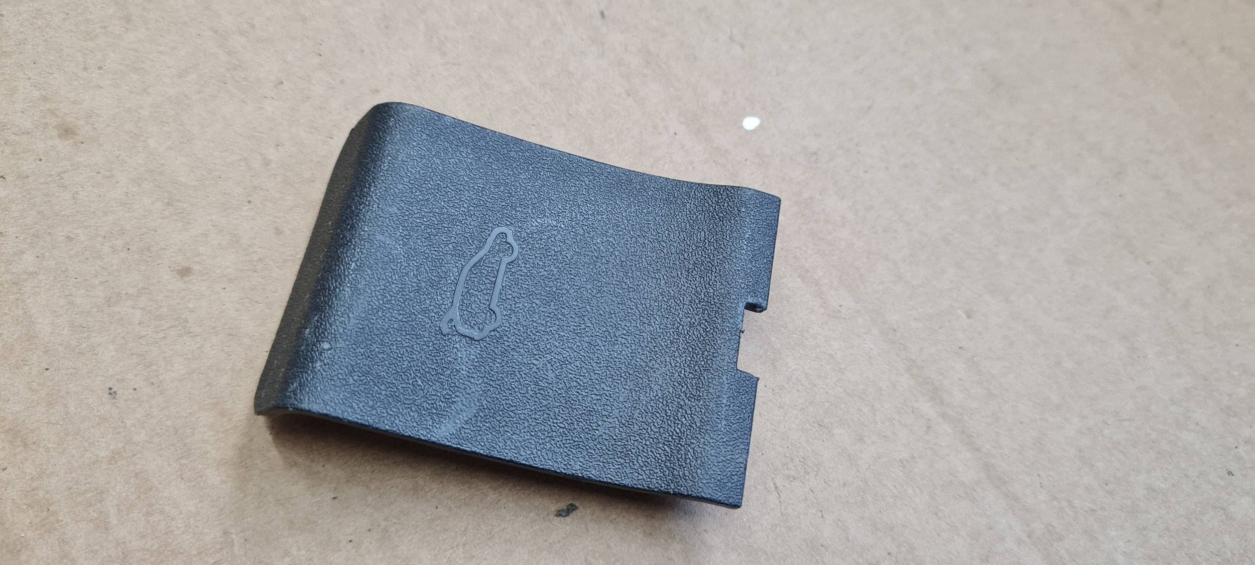 Q5 8R SQ5 LIFT spoiler cap bonnet upholstery boot rear part