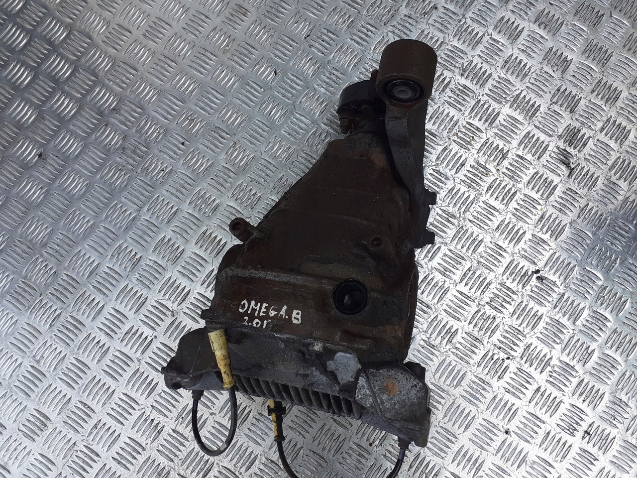 МІСТ ЗАДНІЙ OPEL ОМЕГА B 2.0