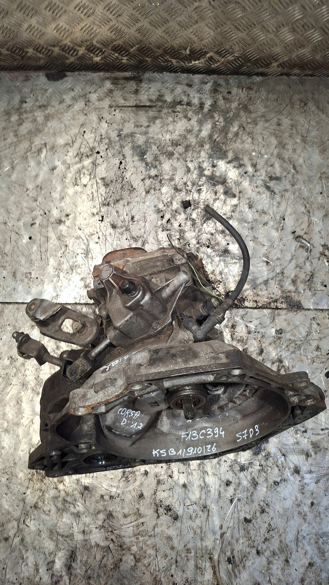 CAMBIO OPEL CORSA D 1.2 F13C394