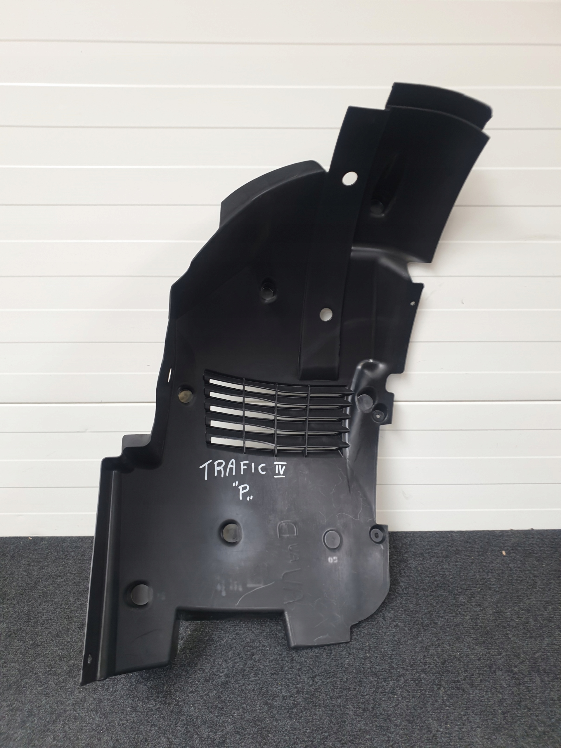 NADKOLE LEWE PRZÓD RENAULT TRAFIC 638459209R Typ samochodu Samochody dostawcze Samochody osobowe