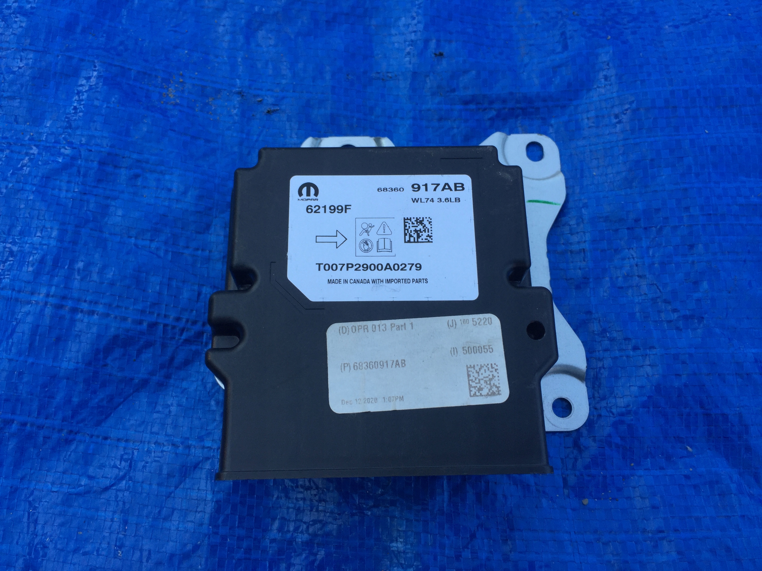 JEEP GRAND CHEROKEE WL 21 22 MODUŁ SENSOR AIR BAG 68360917AB za 500 zł