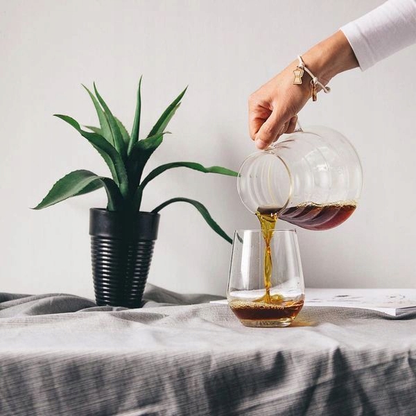 HARIO Coffee Server V60-02 DZBANEK 700ml Marka Hario