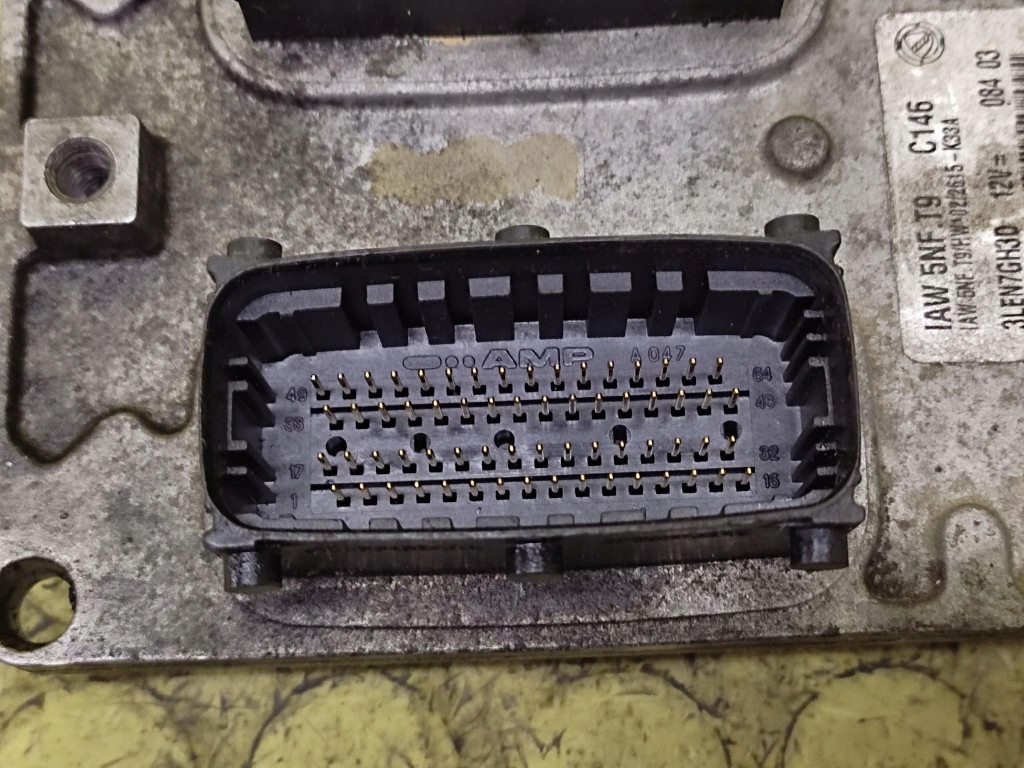 FIAT STILO 1.6 control unit of the engine 55186425