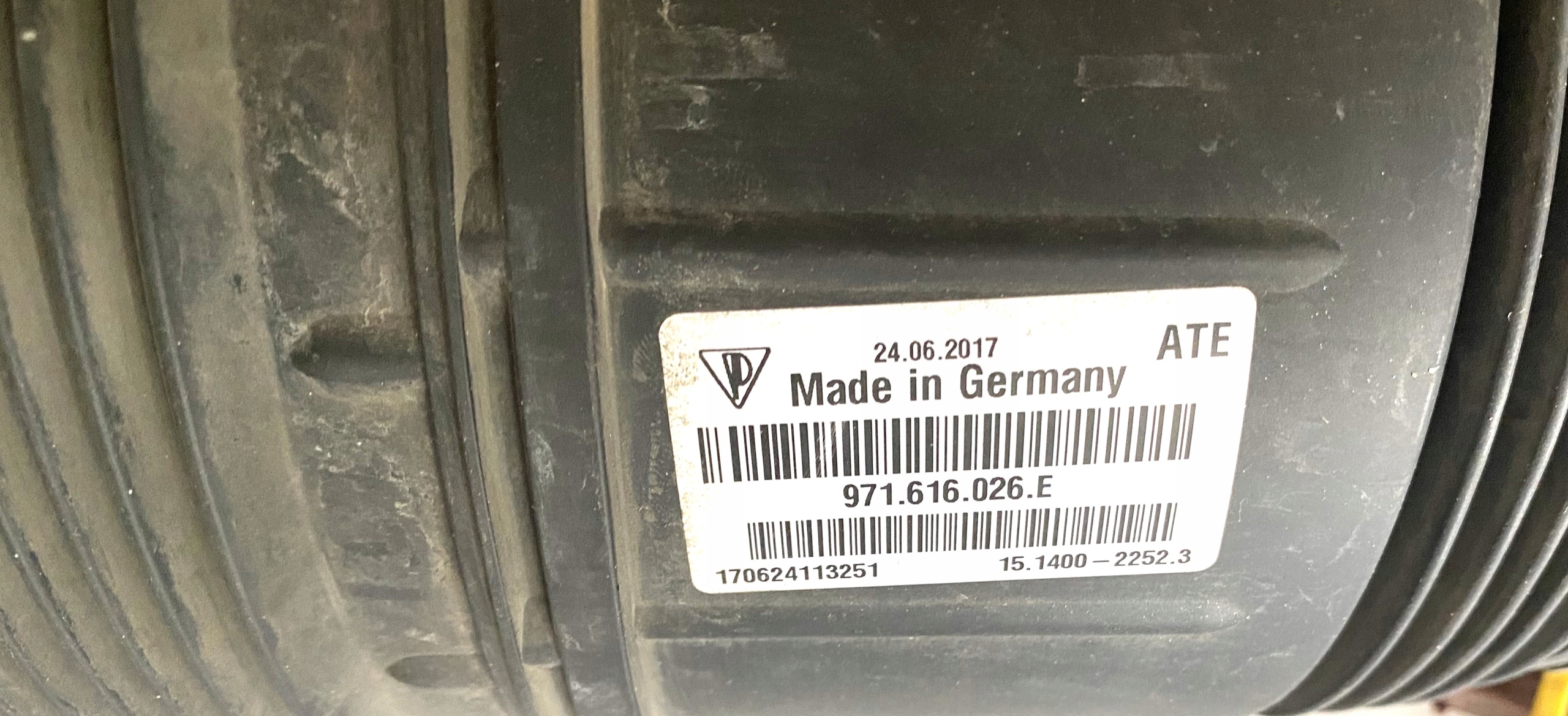 airbag rear part rear springing right PORSCHE PANAMERA 971 OE