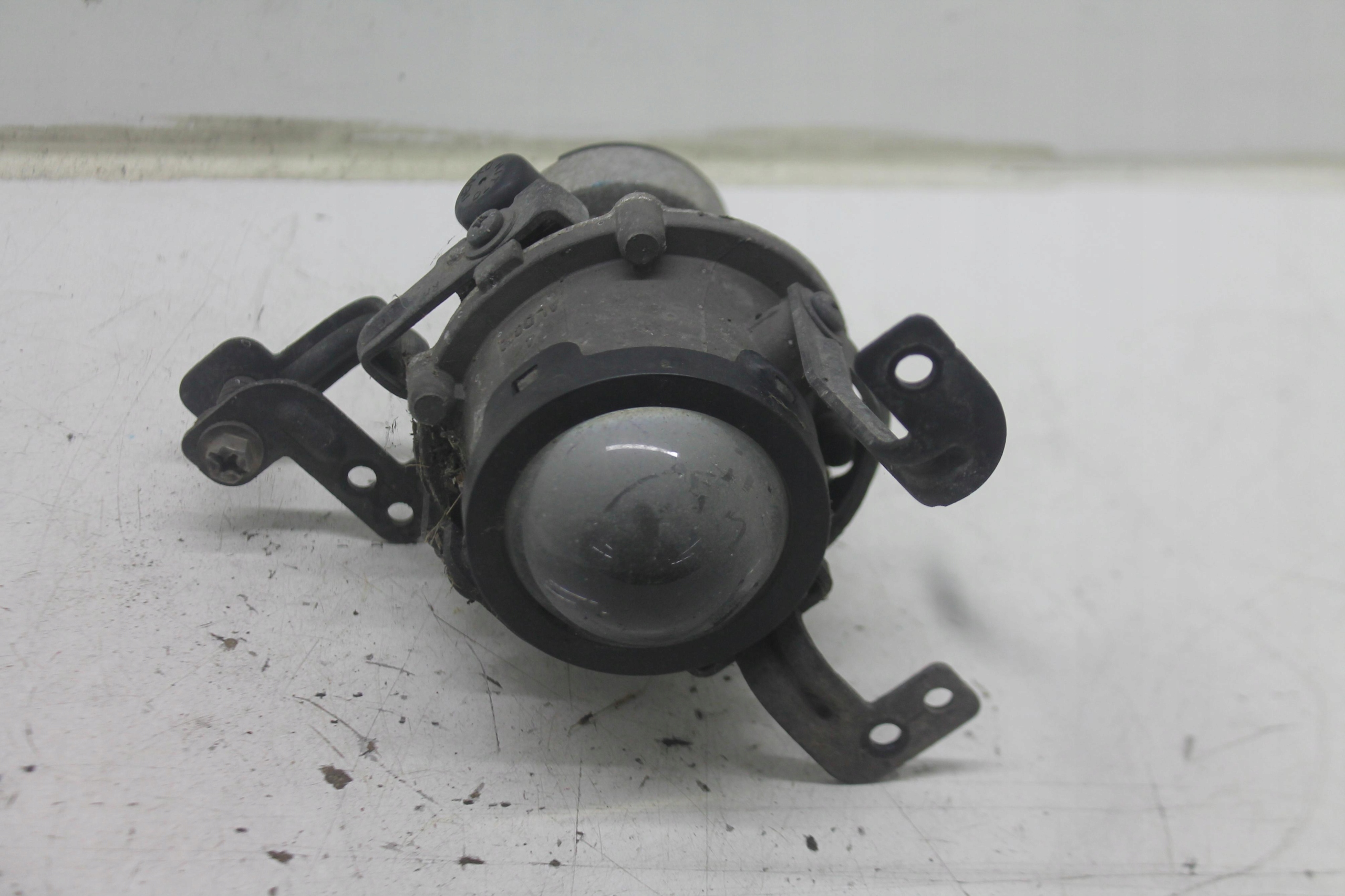 light fog light holder right front 92202-A2300 KIA CEED II LIFT 15-18