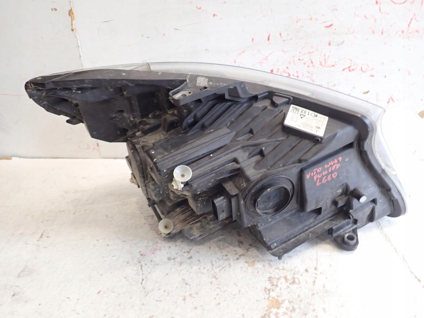 light front left MERCEDES VITO V-KLASA W447 2014- FULL LED A4479068101