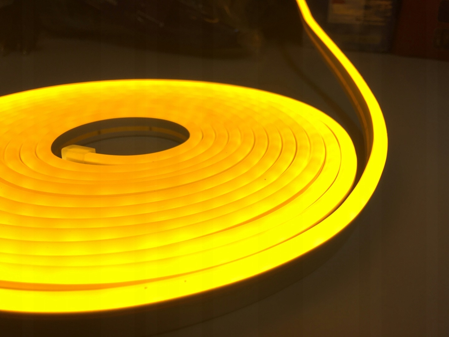 NEON LED FLEX 12V Taśma LED ŻÓŁTY IP67 Długość 1 m
