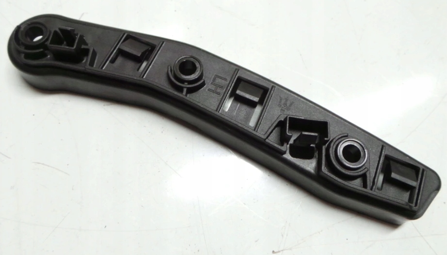 OE MASERATI ŚLIZG ZDERZAKA LEWY MASERATI LEVANTE 670032916