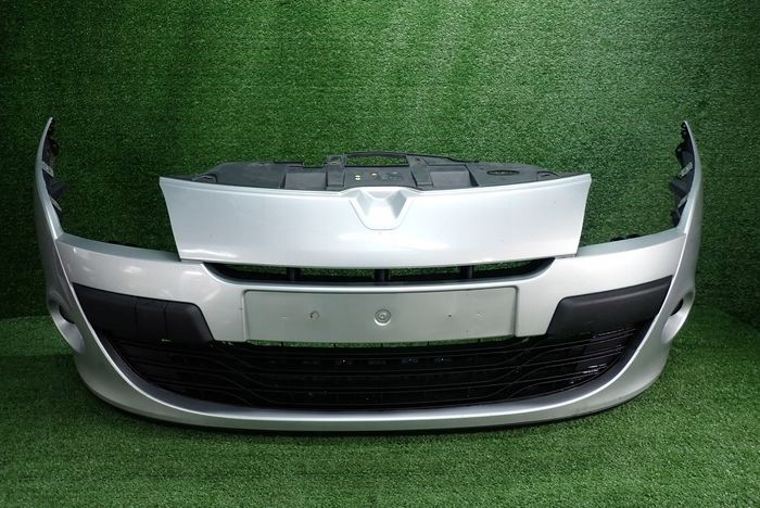 RENAULT MEGANE III 08-12 front bumper front