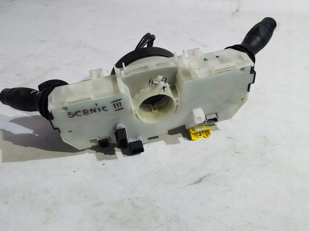 Renault Scenic III 3 steering wheel levers and controls control