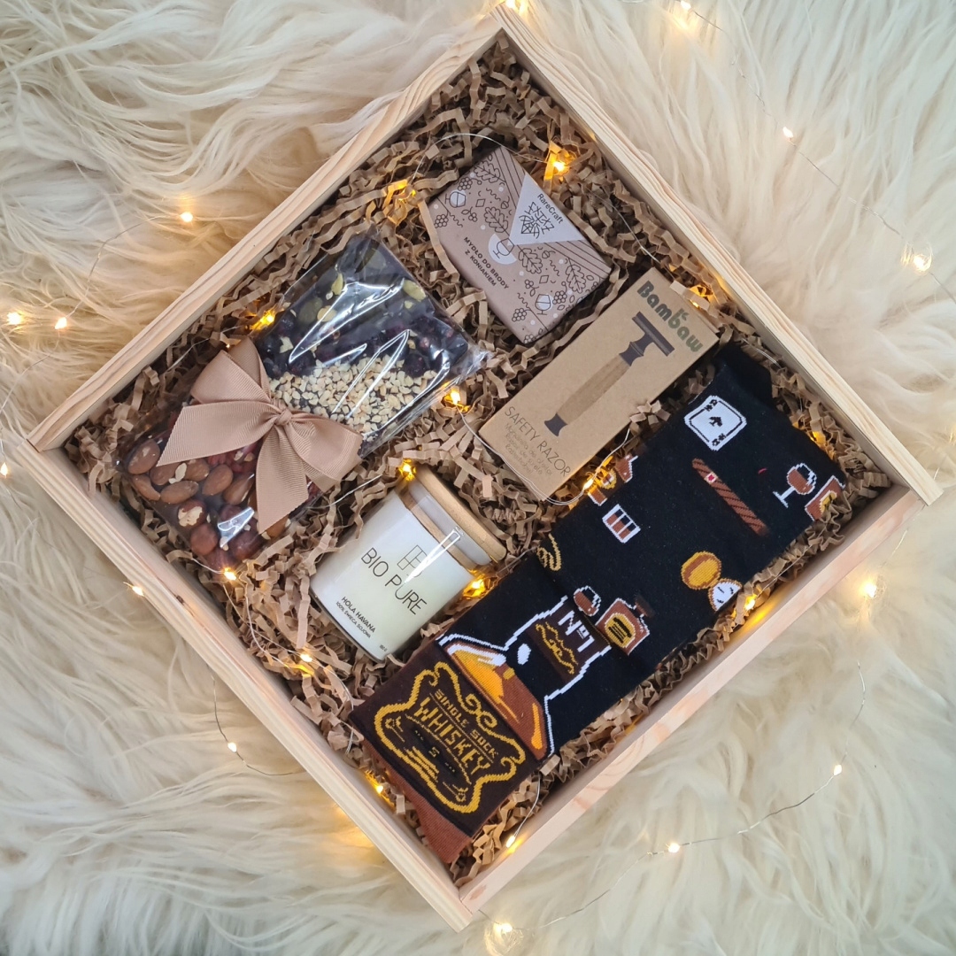 Levně Dárková sada pro muže na Den pro dědečka Koš přání dárek Whiskey