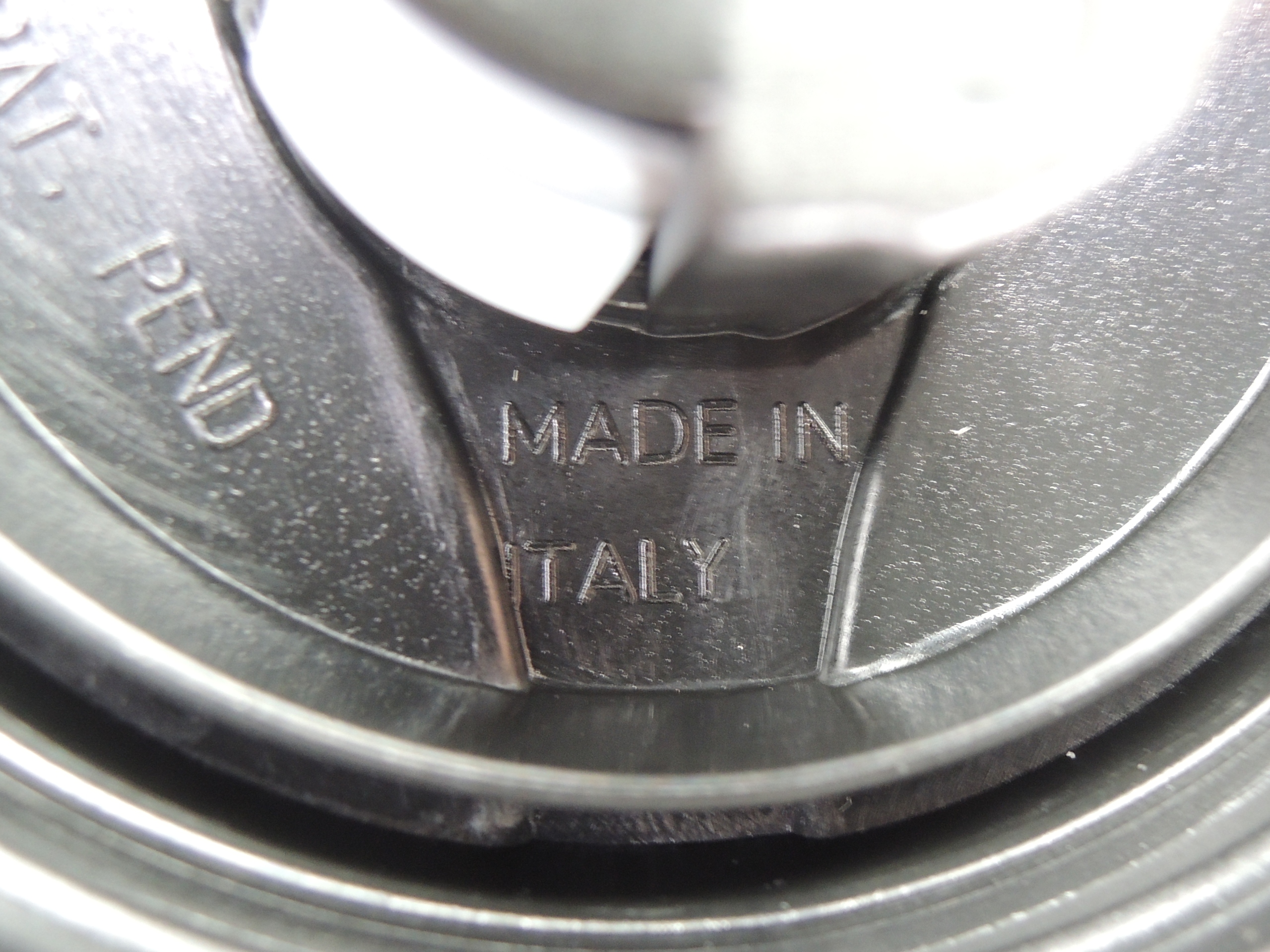 Bidon Rowerowy 650ml + Koszyk Race One Włoski Model RACE ONE