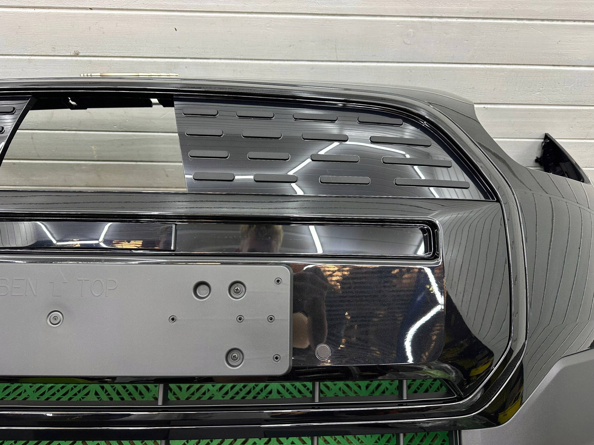 front bumper complete front Mini Countryman U25 colour 475