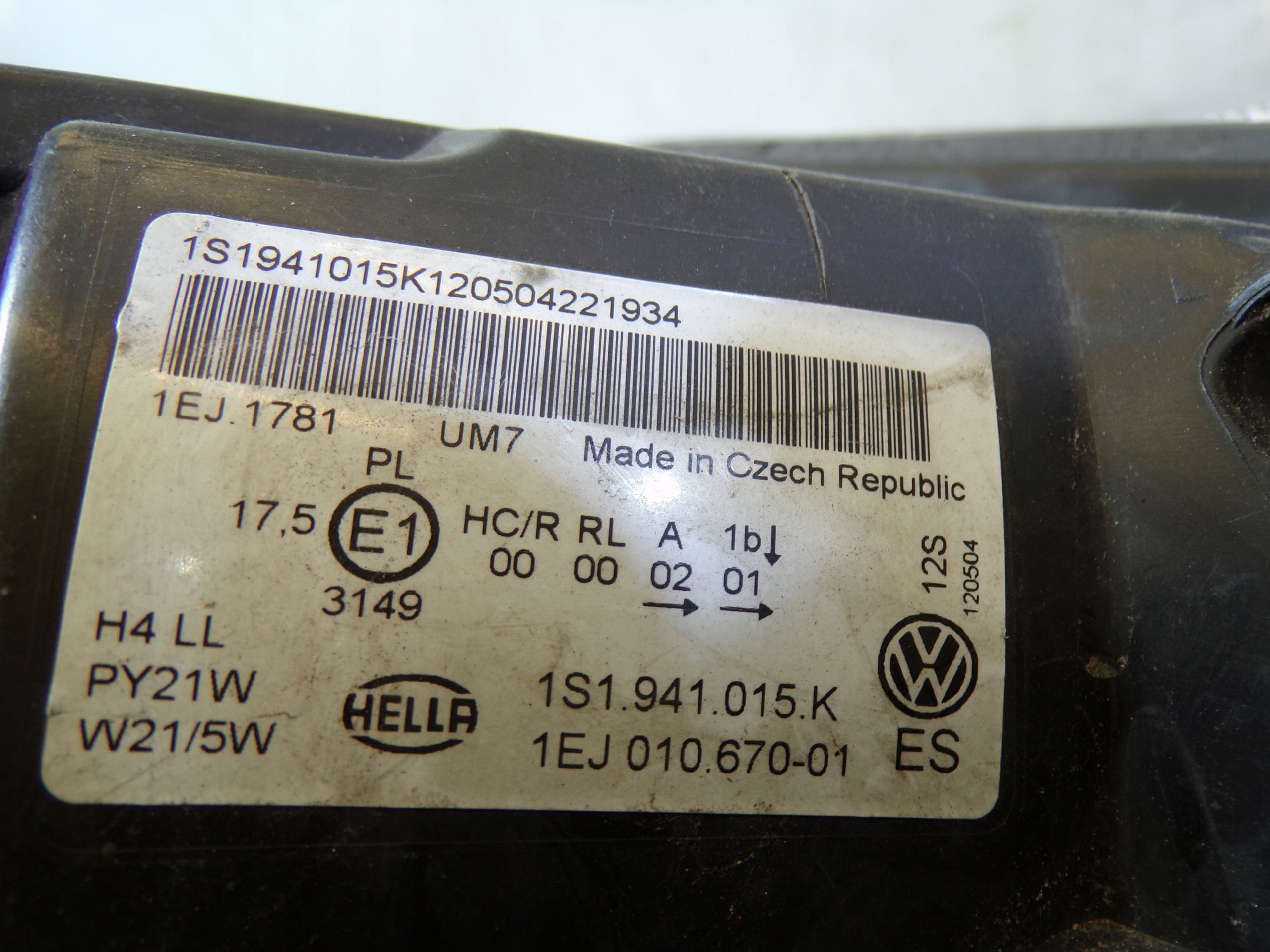 light front front left VOLKSWAGEN UP OPIS (K)