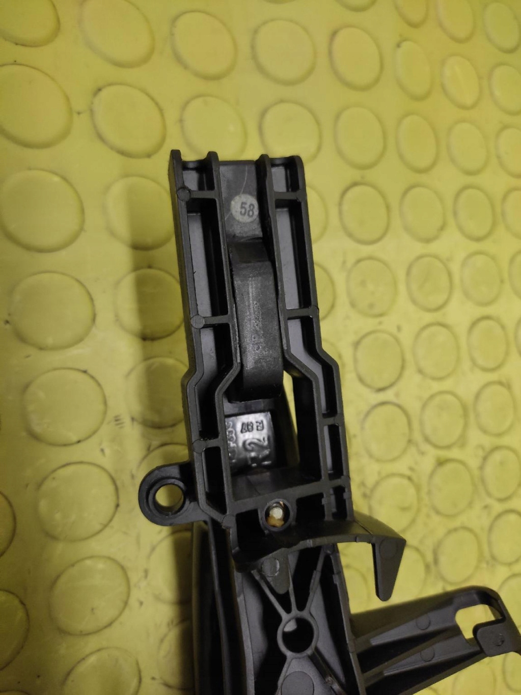 BMW 1 E87 handle right rear part