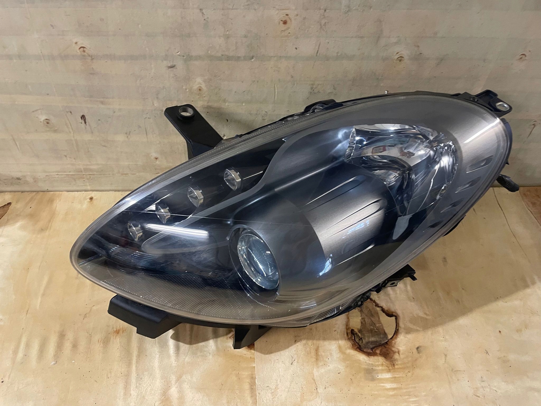 Frontscheinwerfer Alfa Romeo Giulietta Typ 940 00505268080 LED Links Headlight - Thumbnail 1