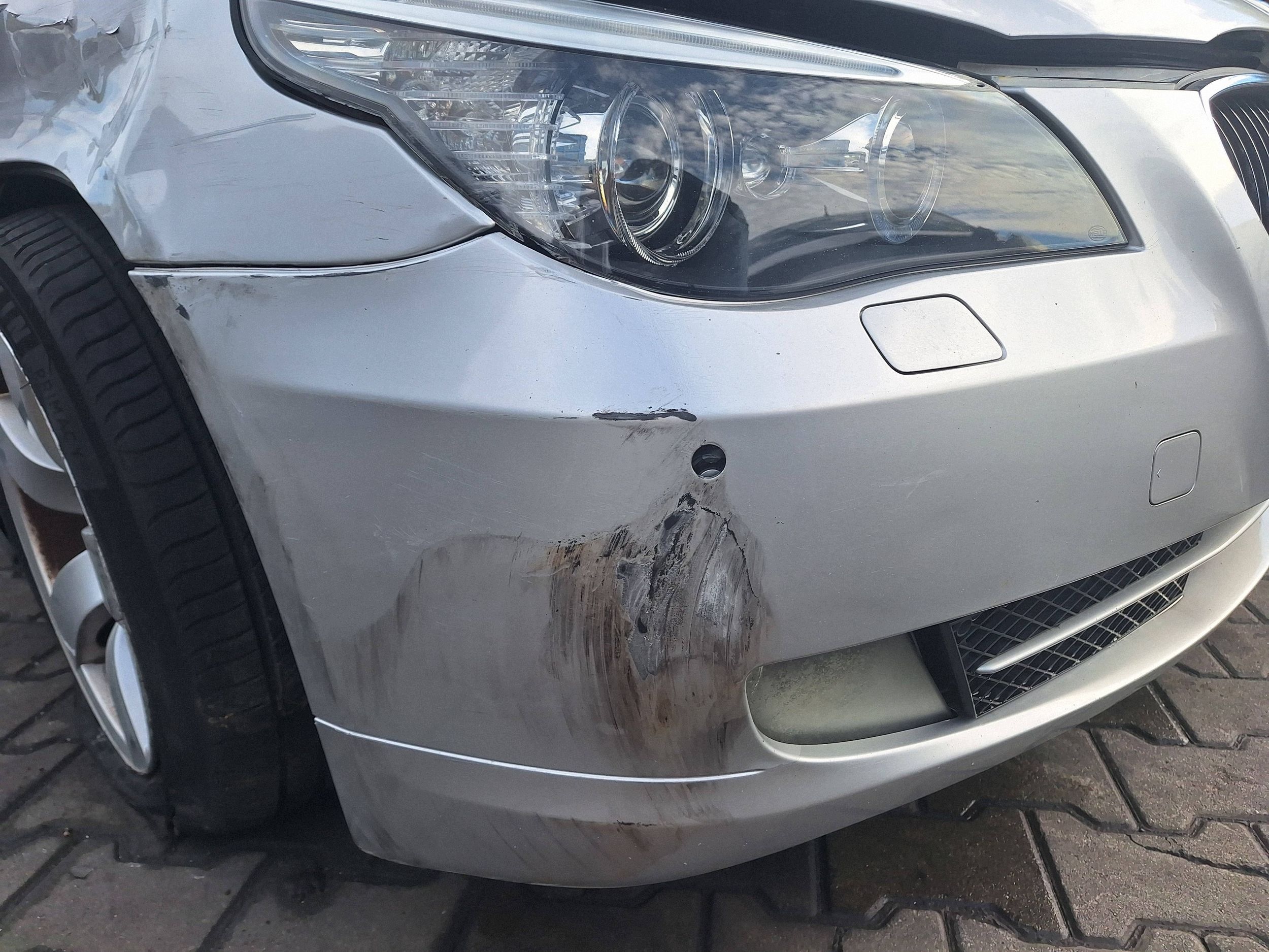 BMW 5 E60 E61 LCI bumper front PDC XENON 354/7 354 TITANSILBER METALLIC