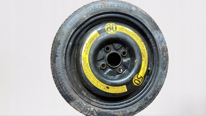 КОЛЕСО ДОСТУПУ VW GOLF 1.9 TD 94R