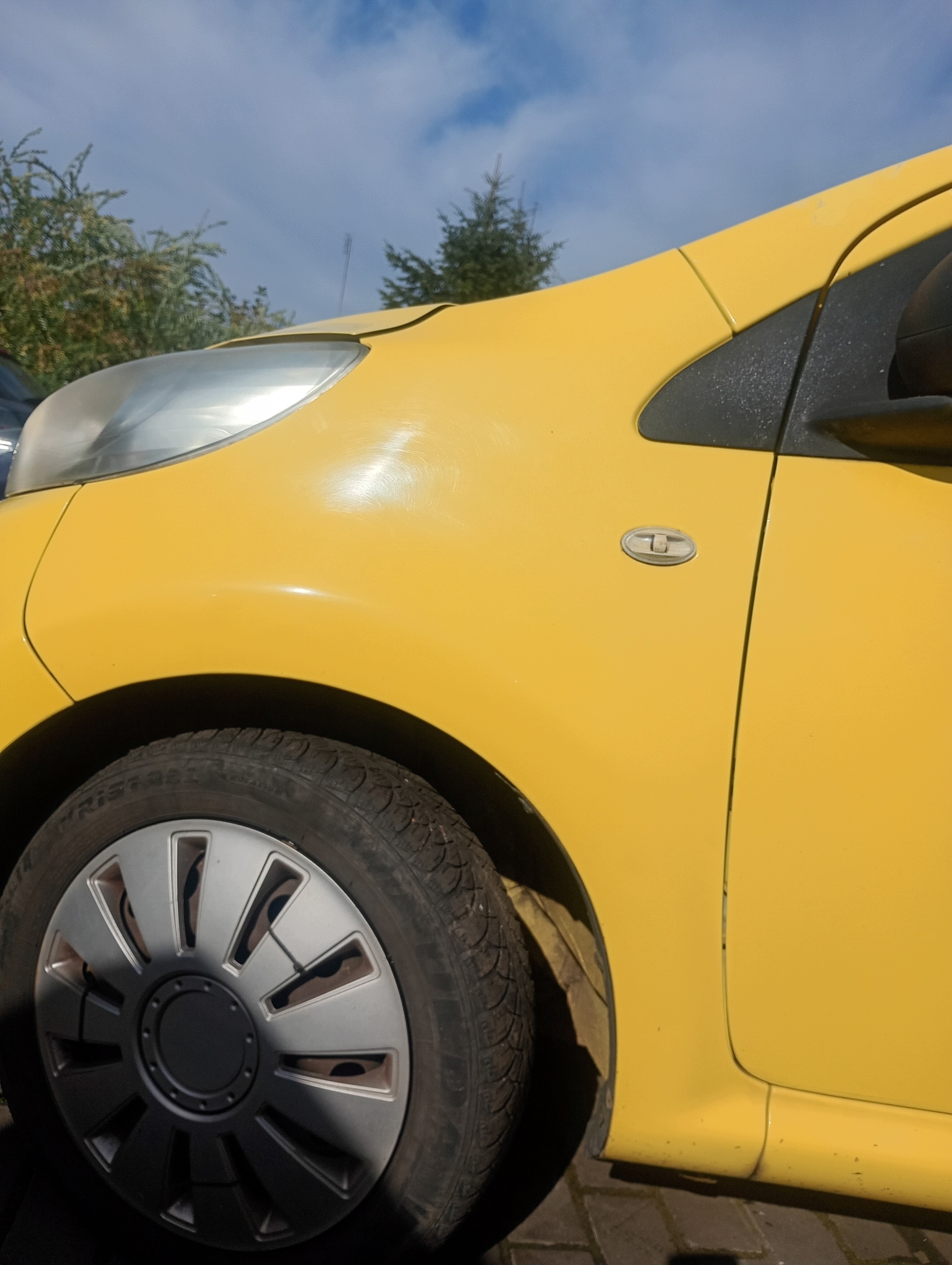 fender left front front Peugeot 107 05-08 code lakieru KBL