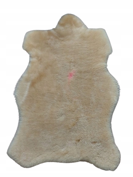 Lékařská ovčí kůže Relugan 2. třída s přírodními defekty Relugan kůže