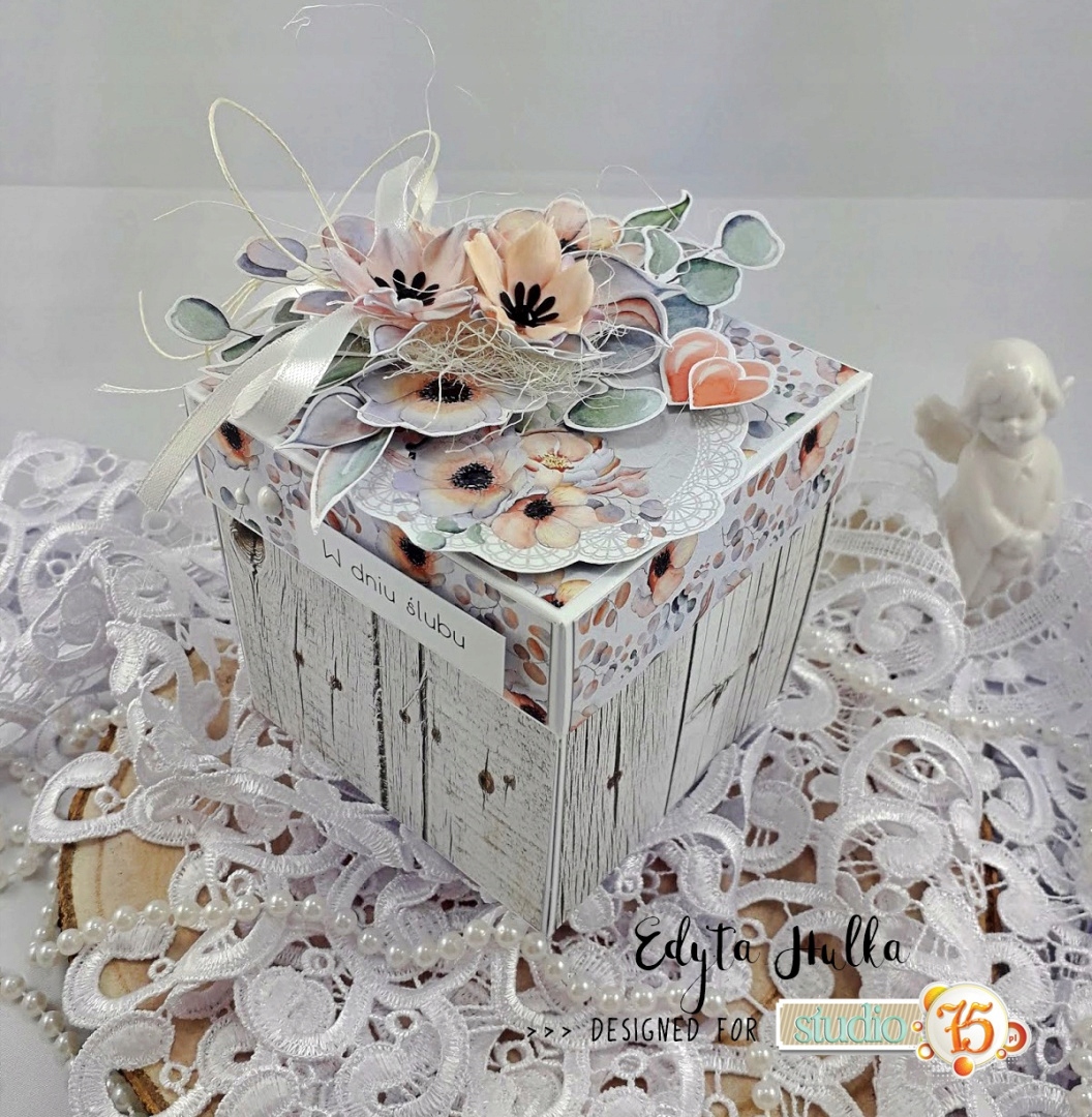 Exploding Box Baza 10 cm Pudełko Eksplodujące Materiał papier