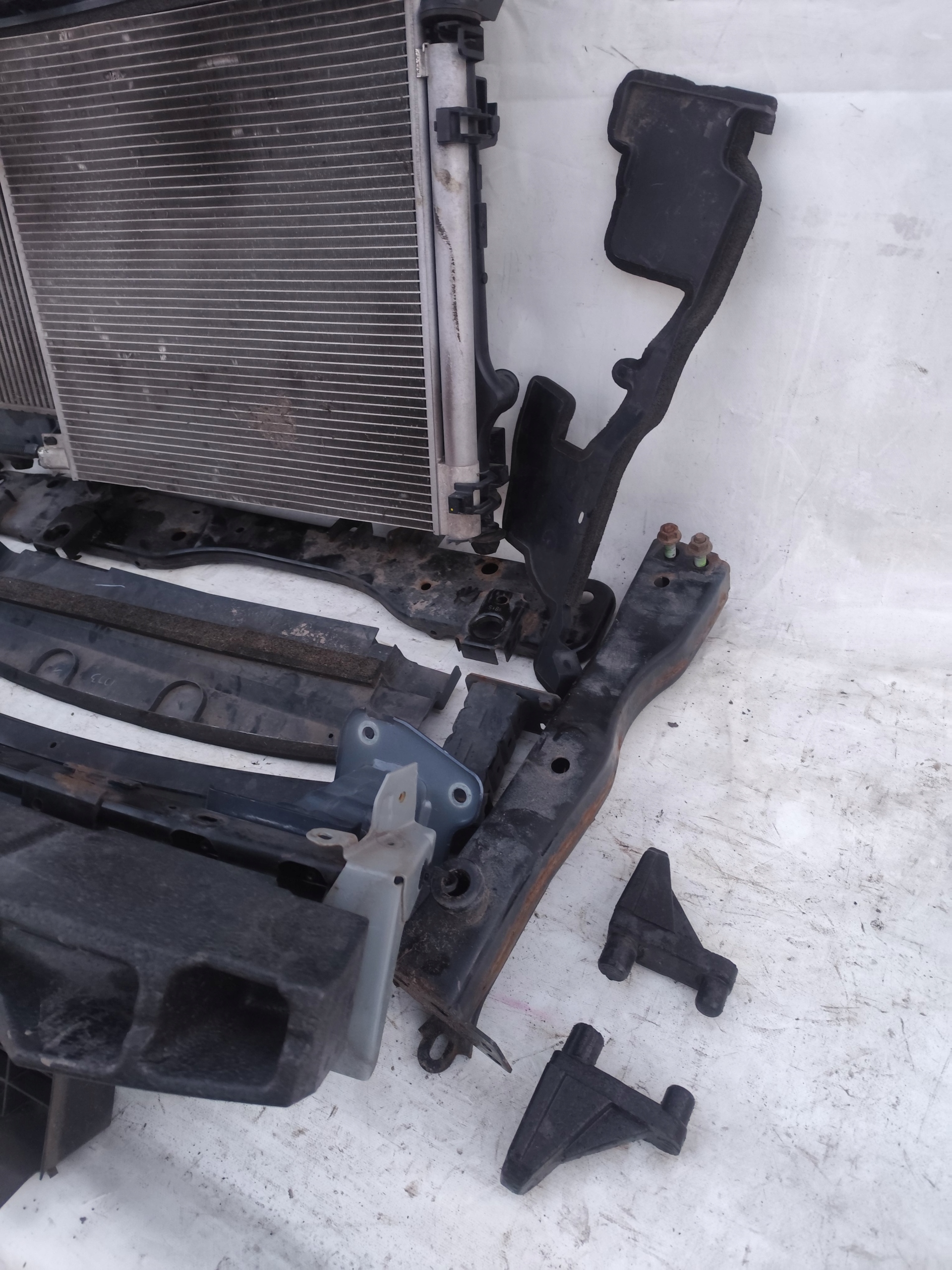 RENAULT KADJAR 1.6 DCI support panel for radiators radiator KOMPLET DEMONTAZ