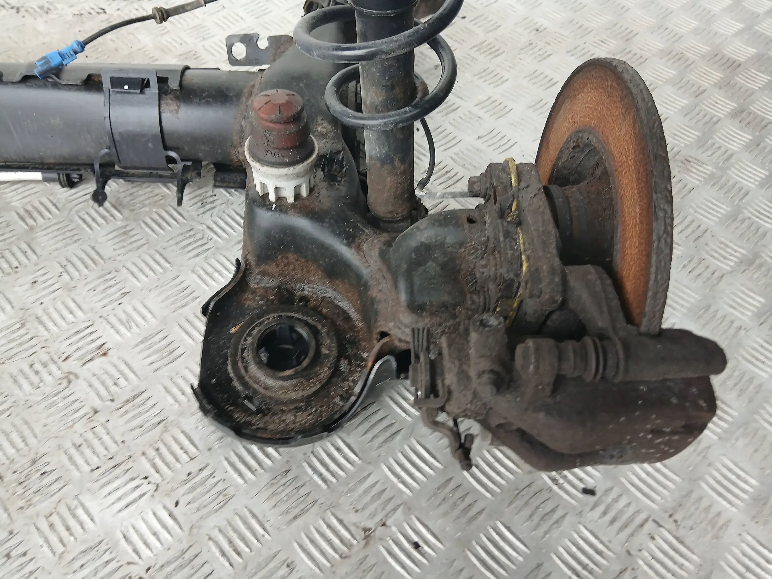 PEUGEOT 2008 I BELKA ZAWIESZENIA TYLNA TYŁ 13-19R Numer katalogowy części MTX405