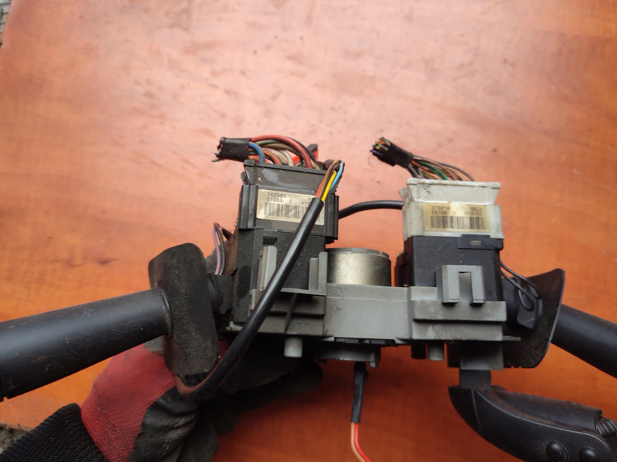 DEVIO LUCI TERGICRISTALLO TERGI RENAULT SCENIC 54034960A