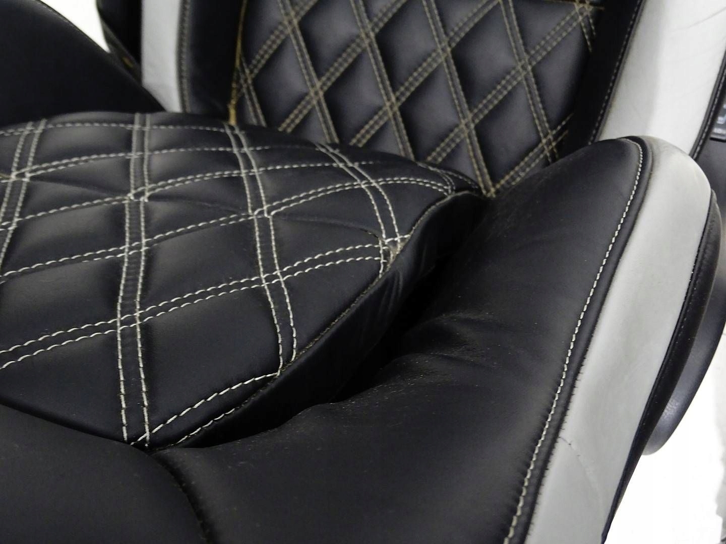 seat right left front front NISSAN GT-R R35
