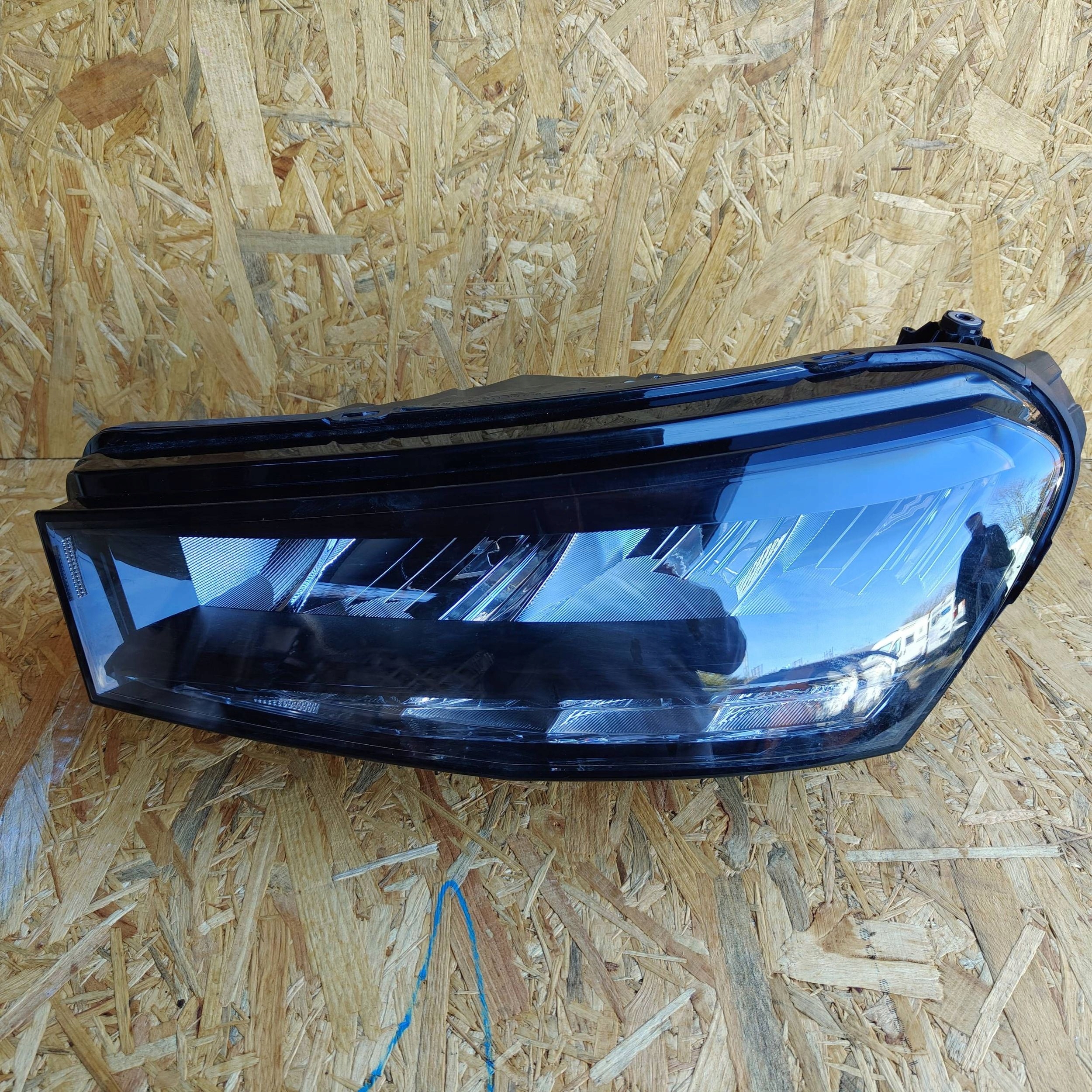 Reflektor front side left Skoda Fabia Mk4 (6VA) L449524D1E9