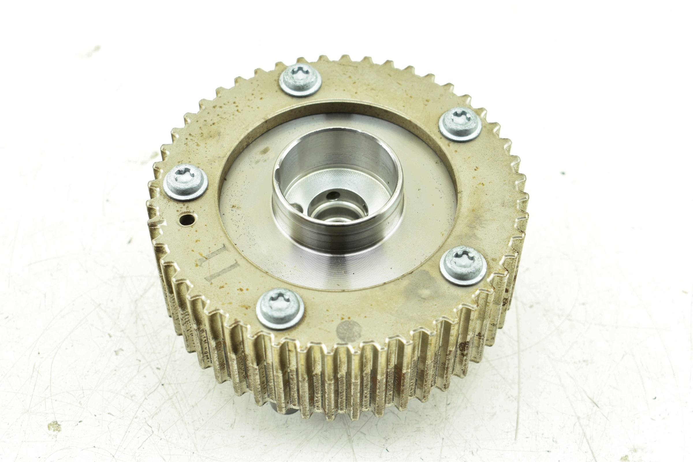 Wariator régulateur phases de la distribution AUDI A3 8V OCTAVIA III 1.4 TSI 04E109153