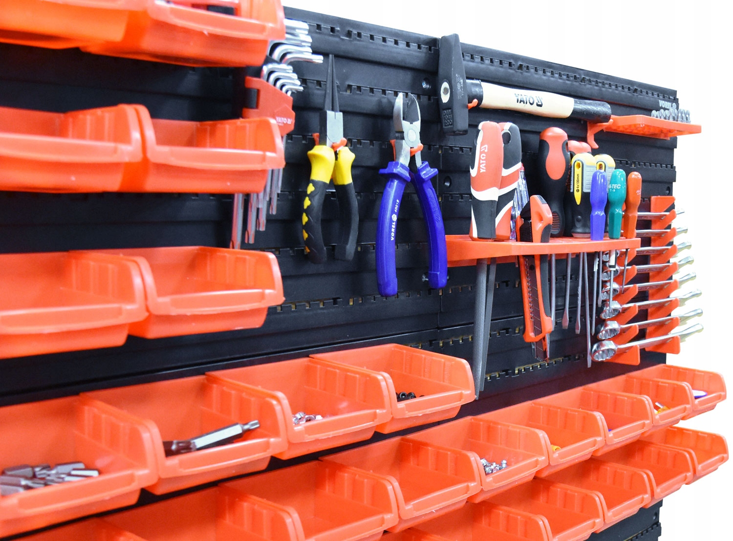 TABLICA NARZĘDZIOWA WARSZTATOWA ZESTAW 43 ELEM. Marka Vorel