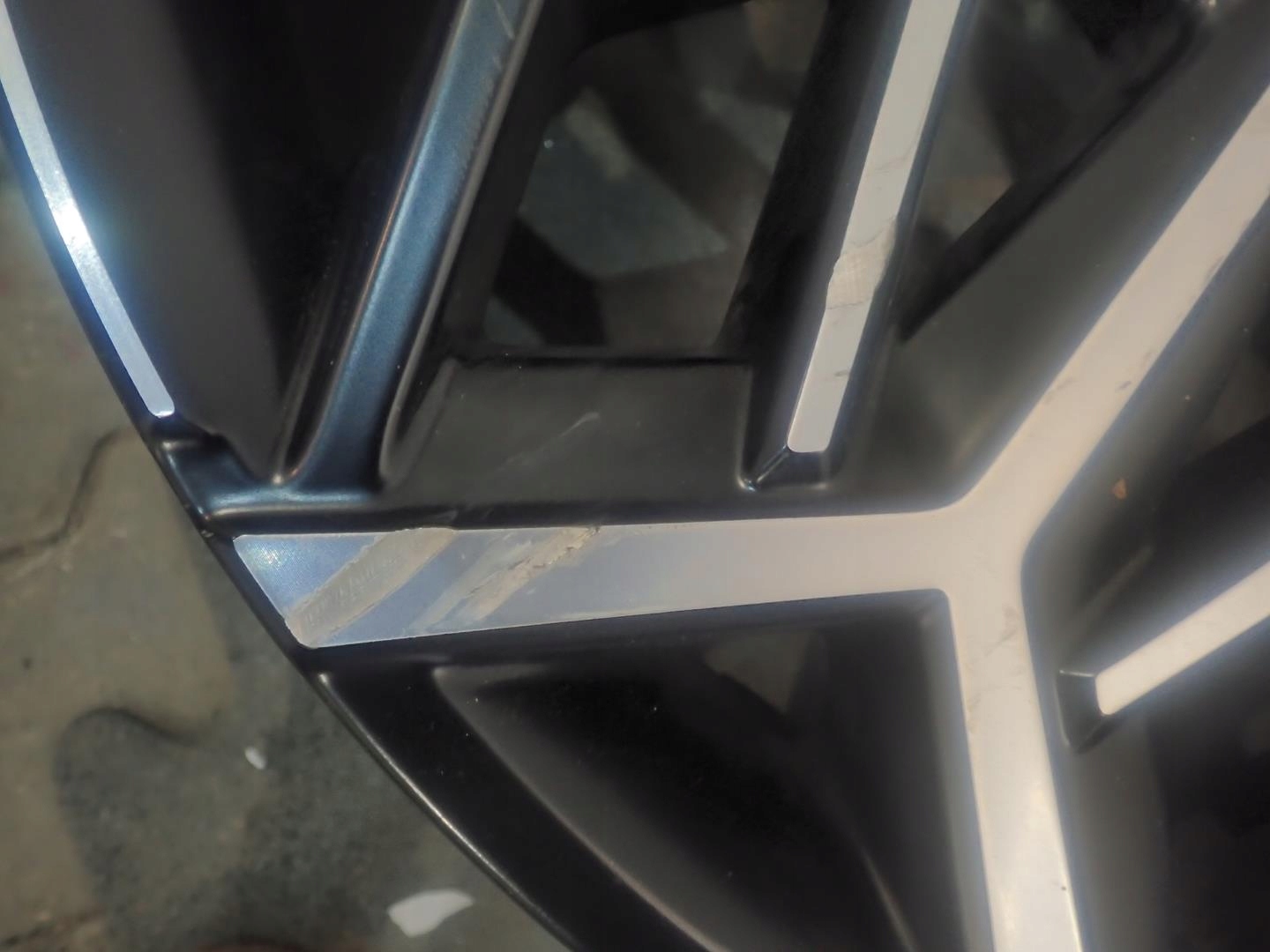 disk disk HYUNDAI 5X114,3 ET51 7,5J 19"