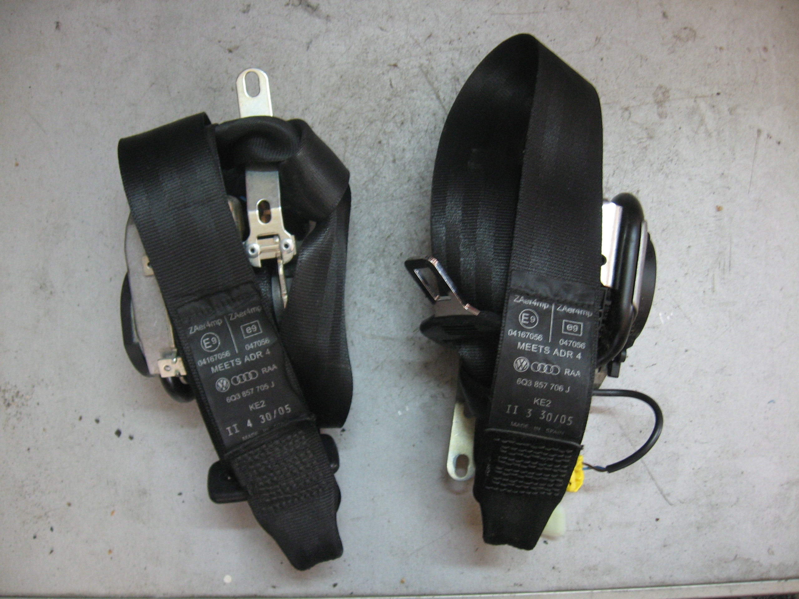 6Q3857706J - РЕМІНЬ ПЕРЕДНІЙ ЛІВИЙ ПРАВИЙ POLO 9N 6Q3857705J