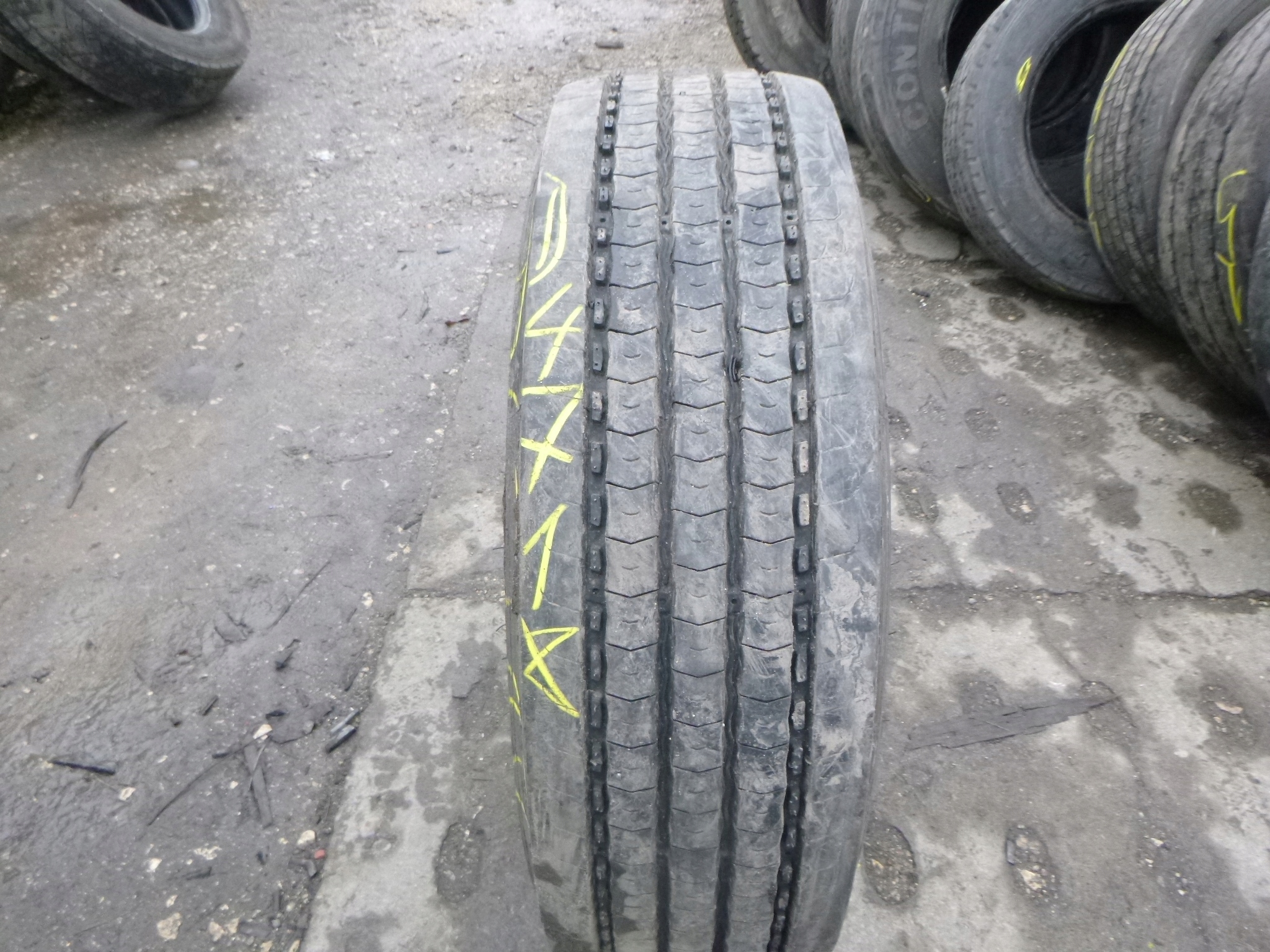 235 / 75r17,5 Michelin X-MULTI с фронтальной