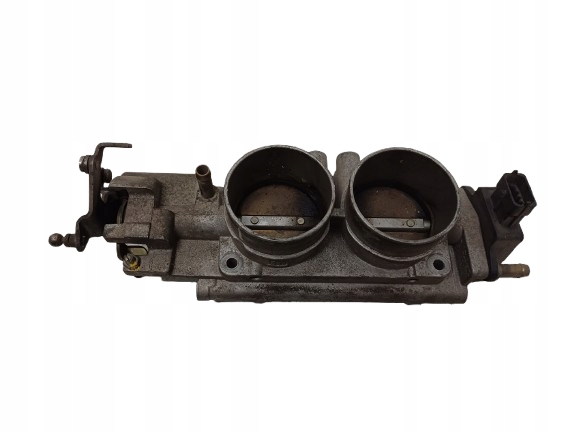 OPEL OMEGA B 2.5 V6 94- PRZEPUSTNICA 90530438