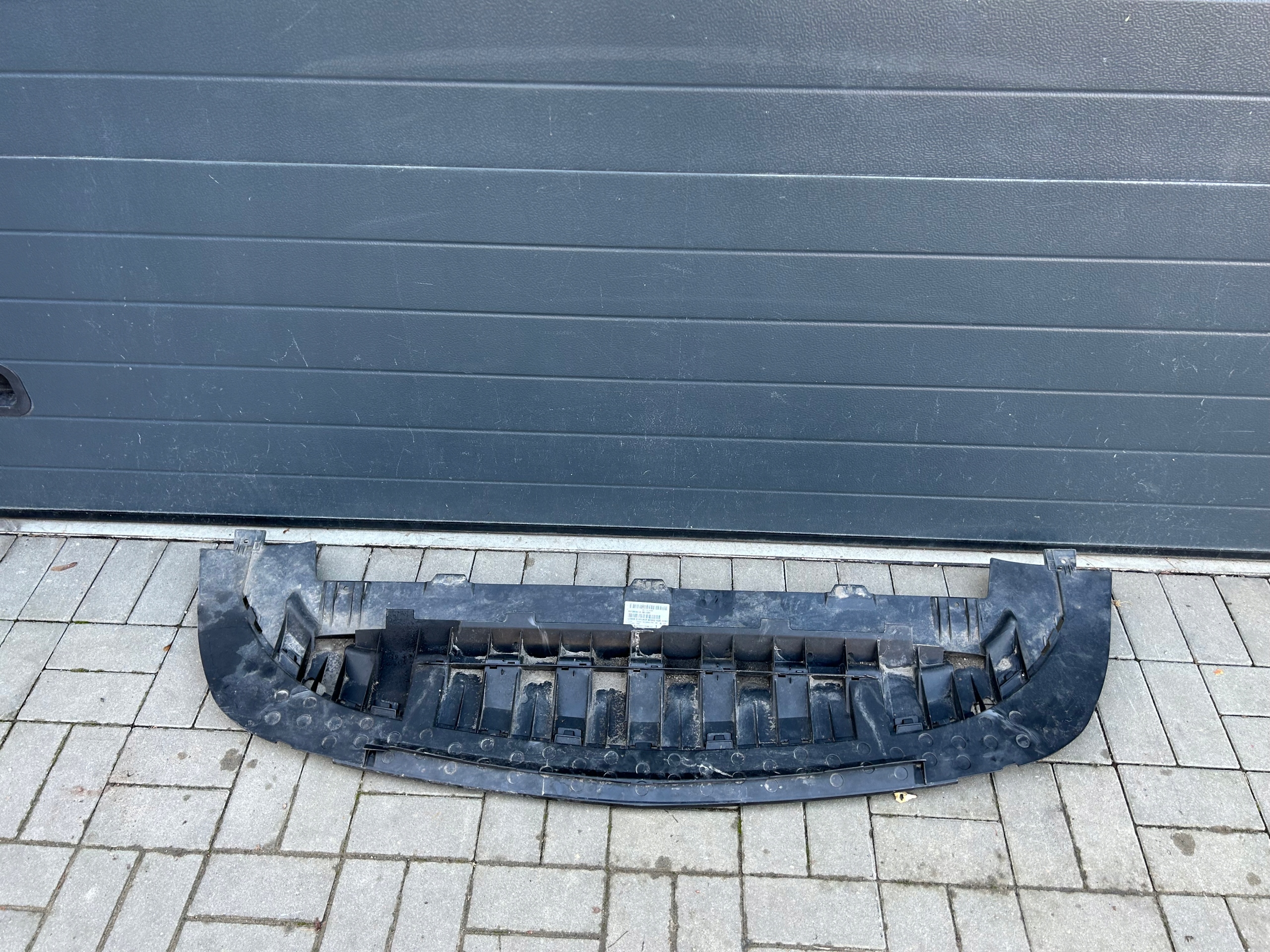 MERCEDES VITO W447 ABDECKUNG UNTER STOSSSTANGE