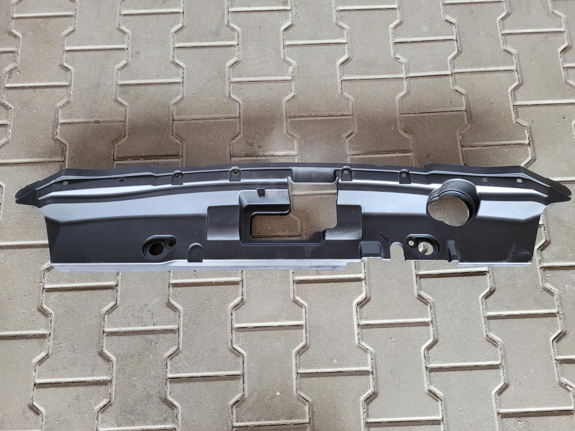 cover supports front front upper 623225SK0A NISSAN LEAF II ZE1