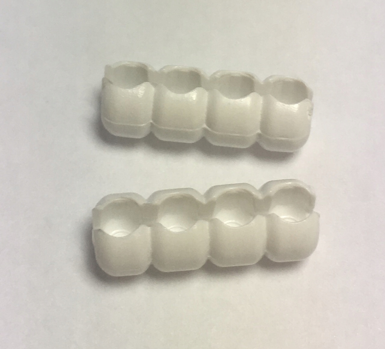 Łącznik łańcuszka do rolet koralik 3,2mm 10szt. Marka Besta