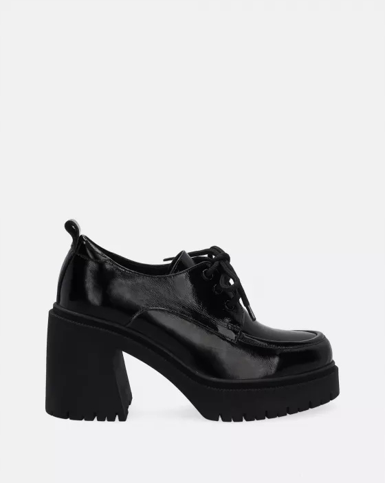 Dámské polobotky Venezia 001018R Black 39, černá barva